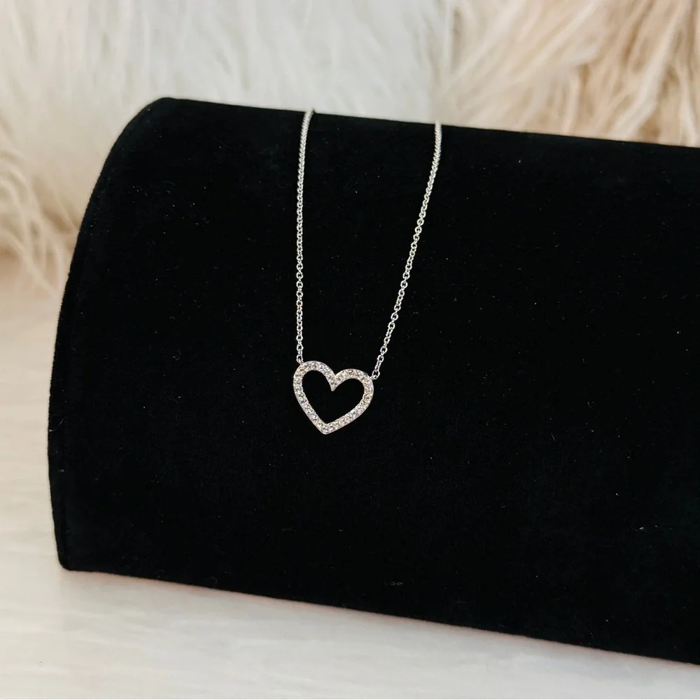 Elegant minimalist Silvertone Heart Bling Chain Necklace